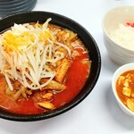 麺辛屋 二代目 美國 - 