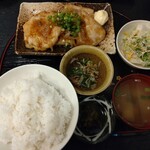 どんどん焼き食い処 けやき - 