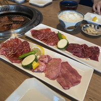 焼肉 The INNOCENT CARVERY 新丸ビル店 - 