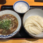 Yamabukiya - 豚バラの肉汁つけ麺　大盛り　930円(税込)