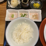 Aisengyoshouten - ご飯と薬味