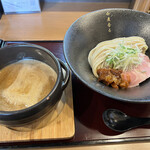 小麦と焼きあご すぐれ - 