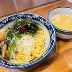 麺や 佐市 - 牡蠣・つけ麺＋味付け玉子