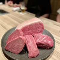 焼肉うしごろ 新宿三丁目店 - 