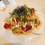 ガスト - 料理写真:ねばとろサラダうどん