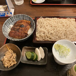 Soba Dokoro Tonamian - ミニうな丼とおそば2,000円