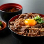 Koubaiya - 特製牛丼(八ヶ岳卵使用)