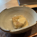 茜坂大沼 - ❶焼津産枝豆の揚げ豆腐、白味噌。