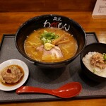 麺屋 わがもん 大名本店 - 