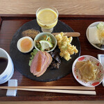 Teuchisoba Iyo Okina - 昼のおきまり 前菜プレート