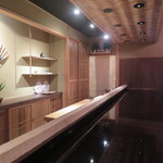 研覃 ほりべ - 品格を感じるカウンター