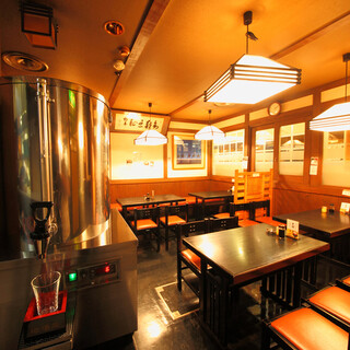 A relaxing space with a retro Showa atmosphere that will warm your heart.