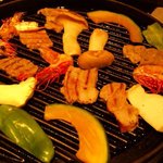 鍋まる - まずは焼物