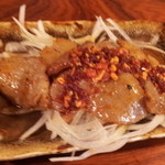 壱参 - ラー油で漬けた牛タン焼