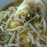 翁そば - 旨いつゆとボソッとした平打ち蕎麦！