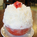 慈げん - ミルクと生いちご(780円)