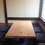 Ebisuya Kahei - テーブル席