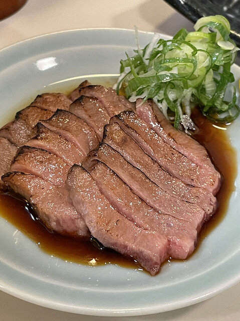 Kushi Oumigyu Daruma Katsura Honten