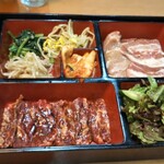 Yakiniku Sanzenri - 満腹ランチハラミ、豚バラ、鳥もも