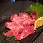 焼肉市場 - 