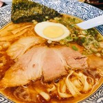 醤油ラーメン かまやつ - 