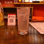 BAR ホテルの前 - 