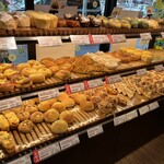 Bakery&Cafe Yamazaki - 店内風景