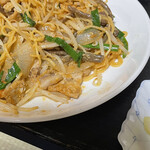 大丸食堂 - ゴマみそ ゼンマイ焼きそば 大盛り