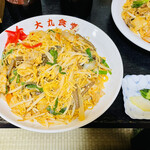 大丸食堂 - ゴマみそ ゼンマイ焼きそば 大盛り