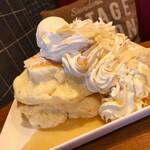 ルタンカルム - スフレパンケーキ　蜂蜜バター　¥1,100
