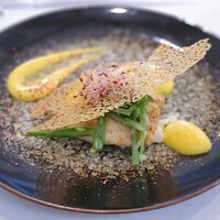 ラトラス - 平目のムニエル ジャガイモとケッパーの サフランの香り