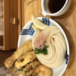 讃岐うどん　志成 - 