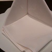 赤坂璃宮 赤坂本店 - ナプキンに高級感が（笑）