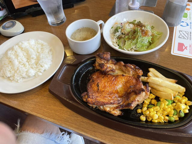 Gusto Kami Shinjo Ekimae Ten