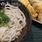 Hanamaru Udon - 