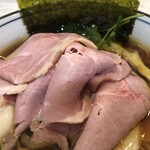 中華そば 四つ葉 - チャーシューが柔らかくて本当にうまい！