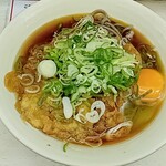 常盤軒 - 天玉そば(550円)