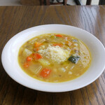 コルヌコピア - 具沢山でまろやか