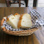 コルヌコピア - 自家製のもちもちパン
