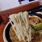 俺の中華たなか家 - 麺リフト⤴️ツルツル♬喉越し良好☆な麺に、冷え❄冷え❄スープが絡んできます（*^_^*）