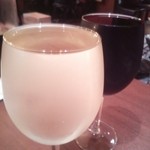 谷塚バル - 表面張力でナミナミ注ぎます!!(￣□￣