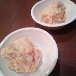 谷塚バル - お通し￥３００はポテトサラダ