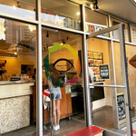 Maguro Brothers Waikiki - 