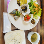 ファーマーズキッチンえいちのむら - 