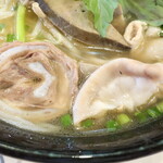 特急居酒屋 NHAU SIEU TOC - Bún lòng（内部ビーフン）※メニュー表記通り