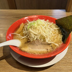 旭川味噌ラーメンばんから - 味噌ラーメン（麺大盛り）