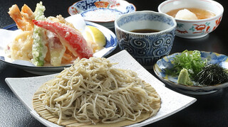 Kappou Kyou Shougoin - 蕎麦と天ぷら、手打ち蕎麦と季節の天ぷらをご一緒に