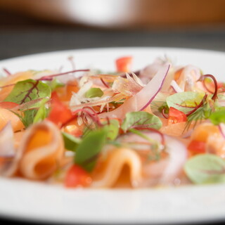 PIZZERIA Brown Blossom_0