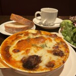 Ozaki beef lasagna (with bread and salad)