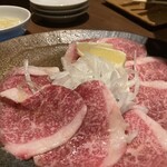 Honkaku yakiniku kankoku kateiryouriku ishinbou - 